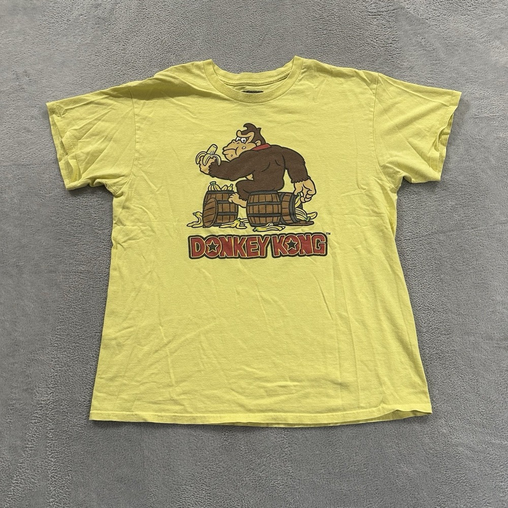 Donkey Kong Tee Tshirt Men L Yellow Classic Graphic Print Y2K Baggy Streetwear